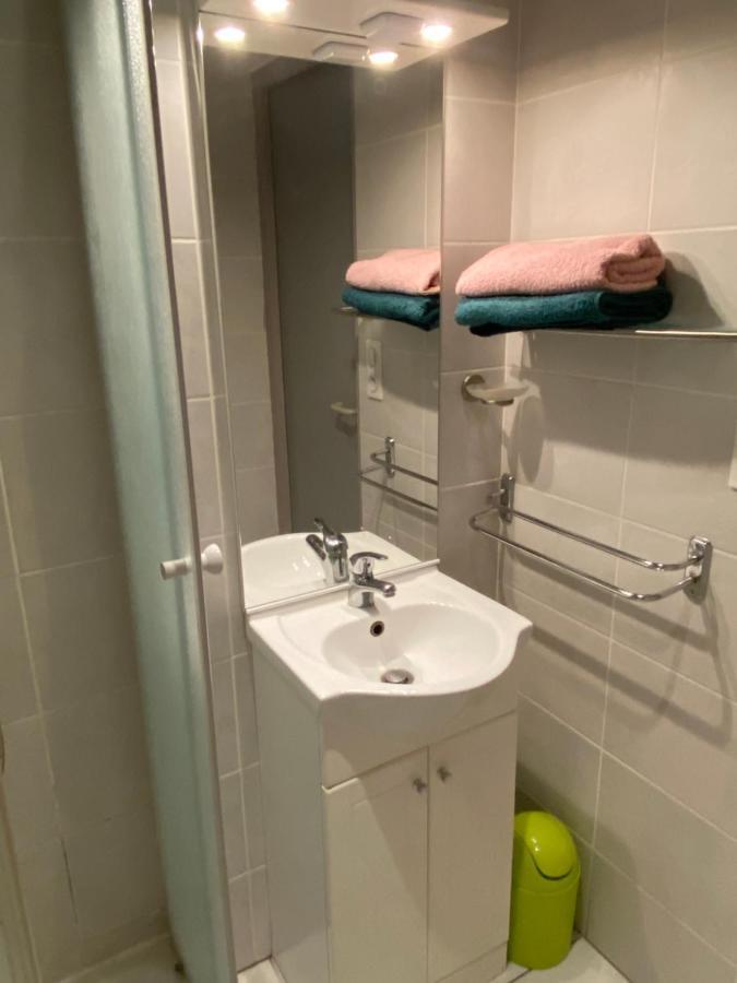Centre Avec Ascenseur 3min Des Thermes *